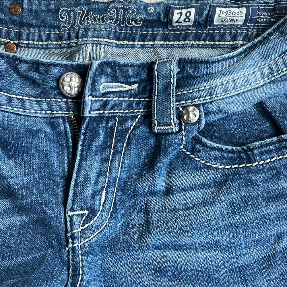 Miss Me Skinny Jeans Women’s Size 28 Rhinestones Style# JP5360S Blue Medium Wash
